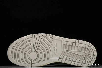 1 Low Black Jordan Retro OG Cement 1119